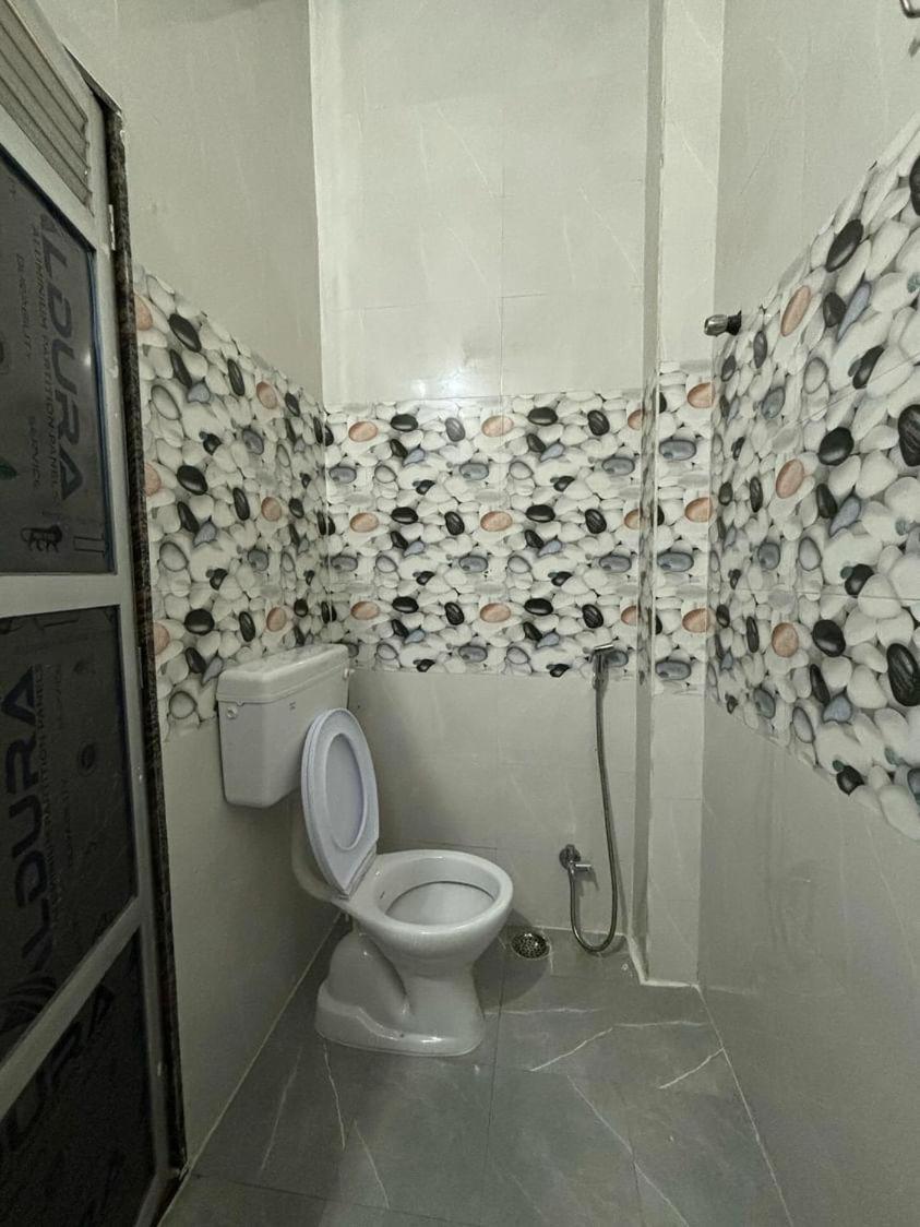 Madhuri Guest House Варанаси Экстерьер фото